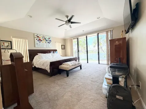 7640 NW 87th Avenue Tamarac FL 33321