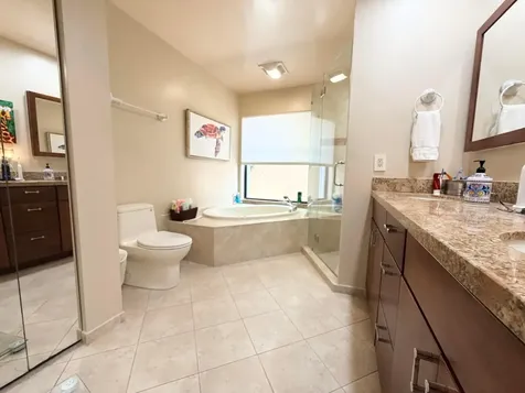 7640 NW 87th Avenue Tamarac FL 33321