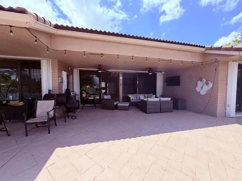 7640 NW 87th Avenue Tamarac FL 33321