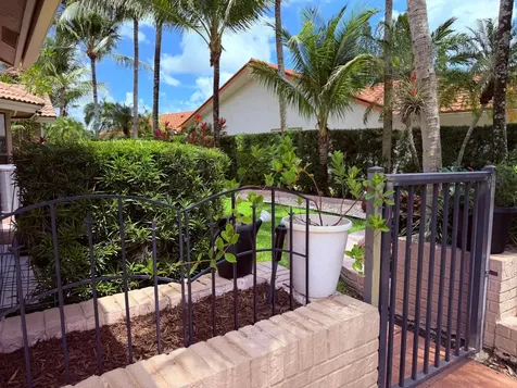 7640 NW 87th Avenue Tamarac FL 33321