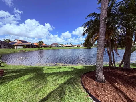 7640 NW 87th Avenue Tamarac FL 33321