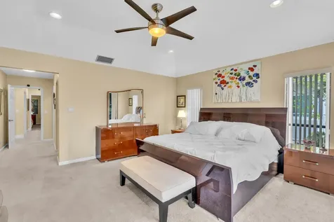 7640 NW 87th Avenue Tamarac FL 33321
