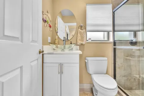 7640 NW 87th Avenue Tamarac FL 33321