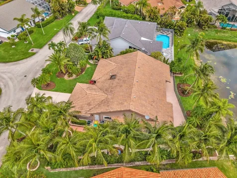 7640 NW 87th Avenue Tamarac FL 33321