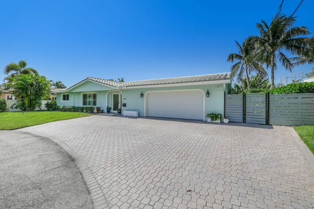 1030 NE 27th Way Pompano Beach FL 33062