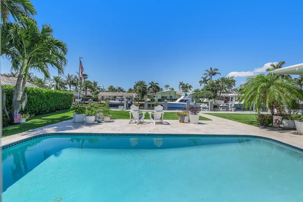 1030 NE 27th Way Pompano Beach FL 33062