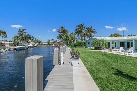 1030 NE 27th Way Pompano Beach FL 33062
