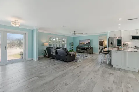 1030 NE 27th Way Pompano Beach FL 33062