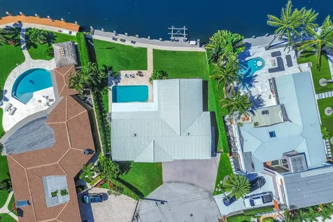 1030 NE 27th Way Pompano Beach FL 33062