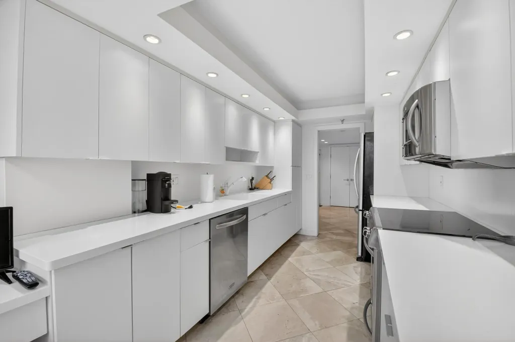 20090 Boca West Drive Boca Raton FL 33434