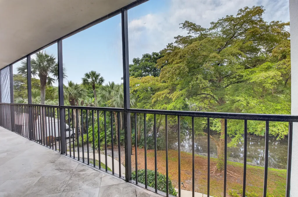 20090 Boca West Drive Boca Raton FL 33434