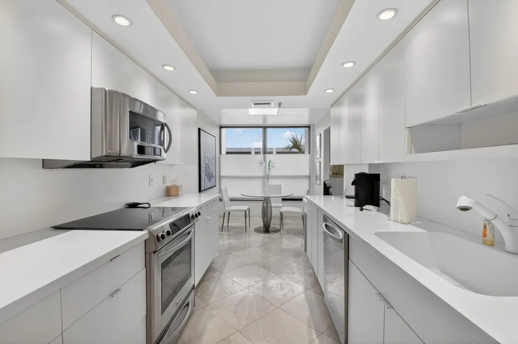 20090 Boca West Drive Boca Raton FL 33434