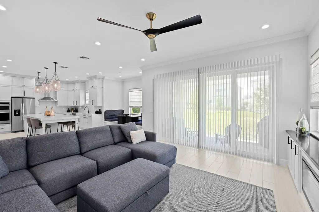 14974 Goldspar Court Westlake FL 33470