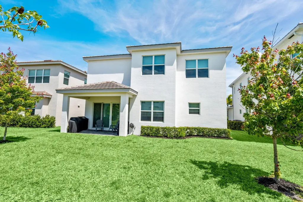 14974 Goldspar Court Westlake FL 33470