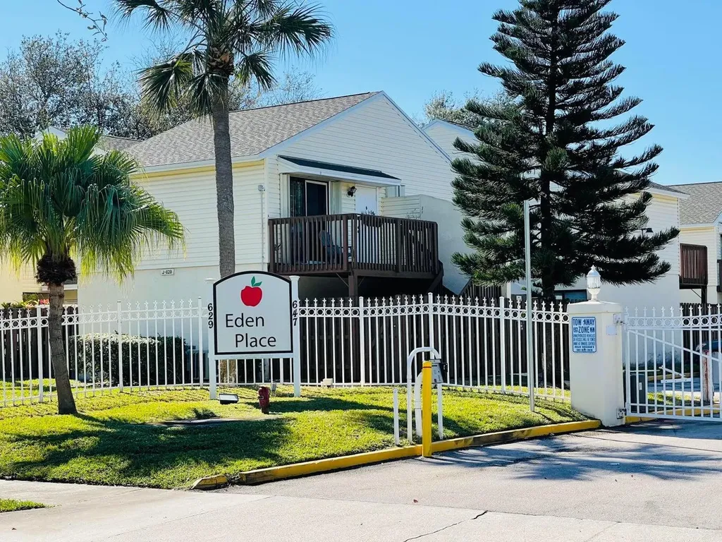 637 Executive Center Drive West Palm Beach FL 33401