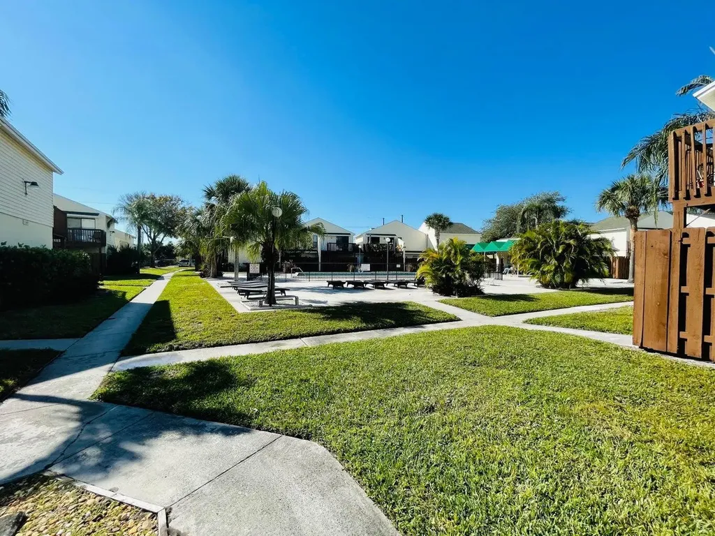 637 Executive Center Drive West Palm Beach FL 33401