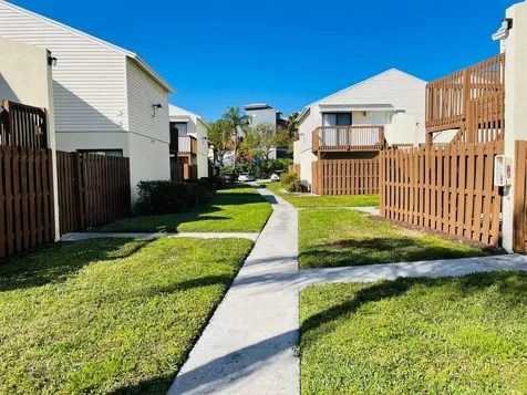 637 Executive Center Drive West Palm Beach FL 33401