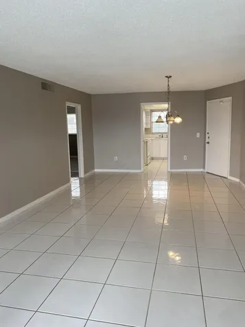 410 Wilma Circle Riviera Beach FL 33404