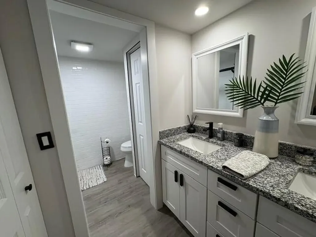 303 Arabian Road Palm Springs FL 33461