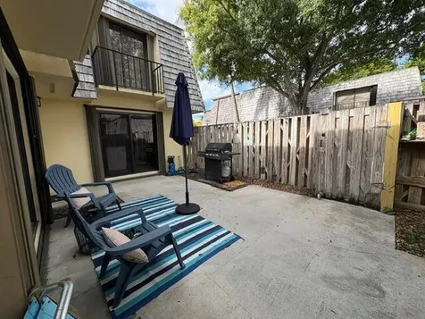 303 Arabian Road Palm Springs FL 33461