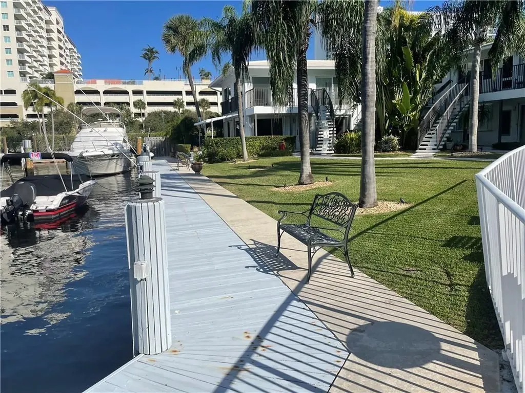 2917 NE 33rd Avenue Fort Lauderdale FL 33308