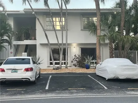 2917 NE 33rd Avenue Fort Lauderdale FL 33308