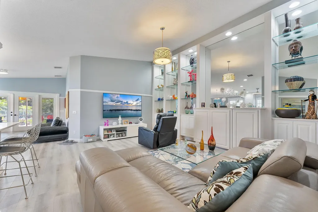8210 Saint Johns Court Wellington FL 33414