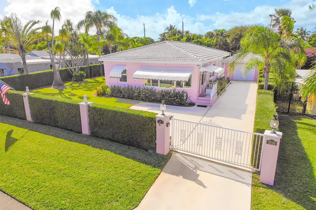 3216 Karen Drive Delray Beach FL 33483