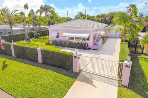 3216 Karen Drive Delray Beach FL 33483