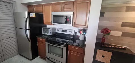 145 Yacht Club Way Hypoluxo FL 33462