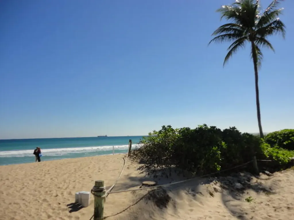 2840 N Ocean Boulevard Fort Lauderdale FL 33308