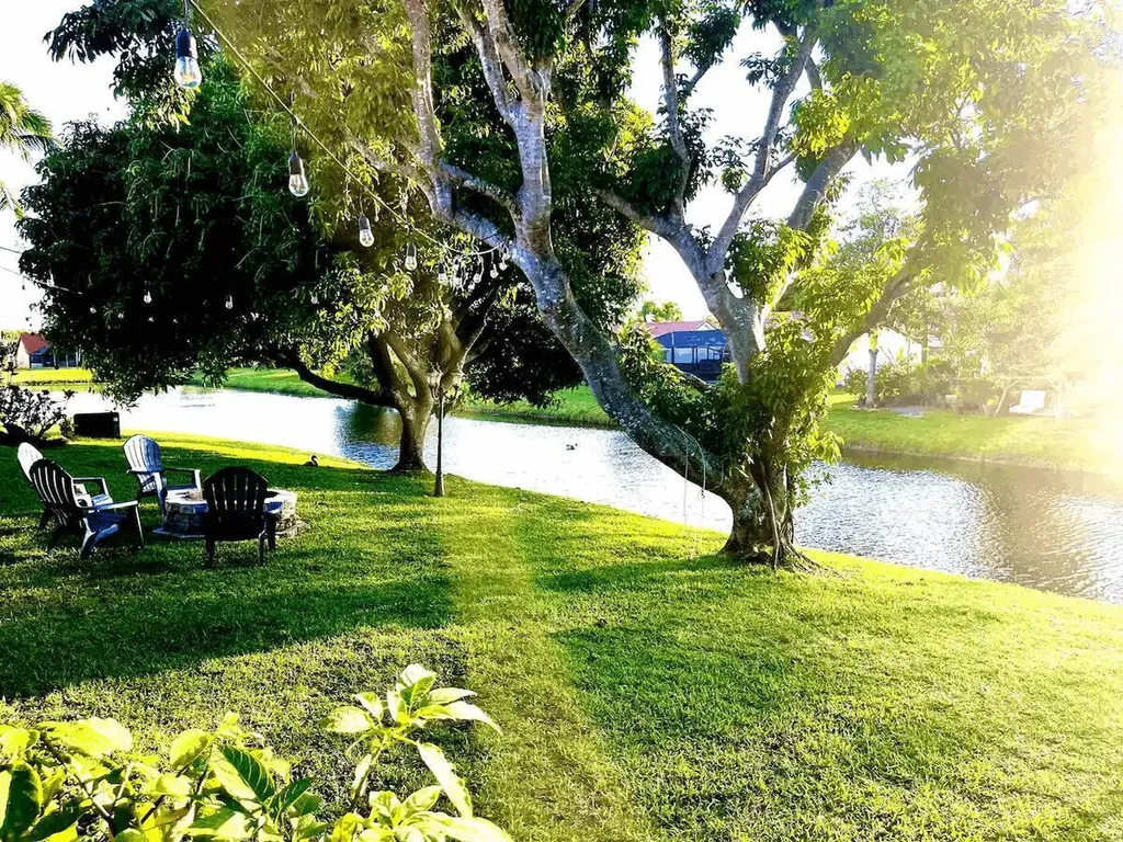 9823 NW Sun Pointe Drive NW Boynton Beach FL 33437