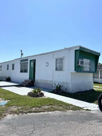 2023 St Lucie Boulevard Fort Pierce FL 34946