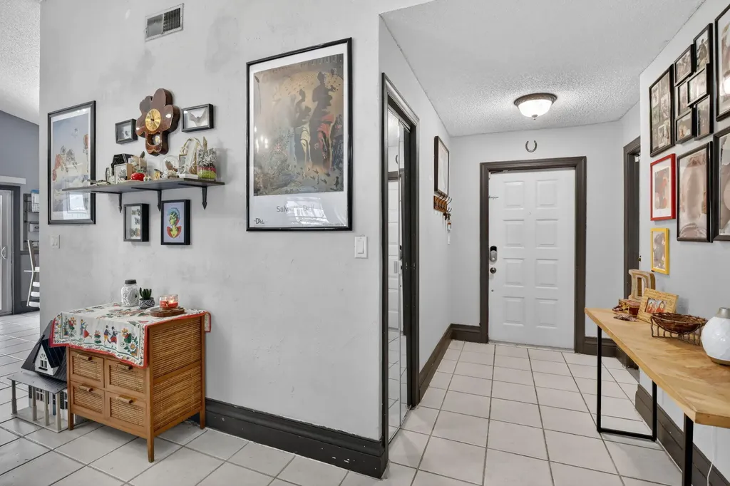 13970 Oaklawn Place Davie FL 33325