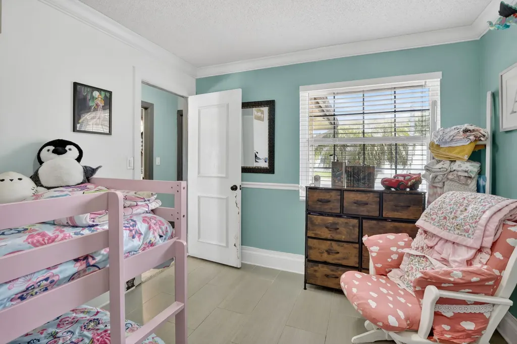 13970 Oaklawn Place Davie FL 33325