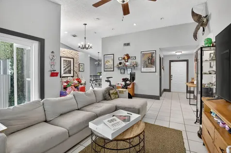 13970 Oaklawn Place Davie FL 33325