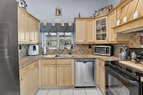 13970 Oaklawn Place Davie FL 33325
