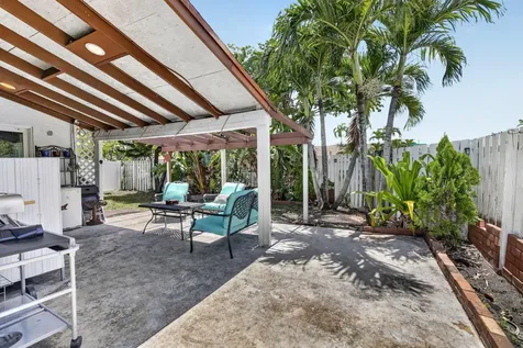 13970 Oaklawn Place Davie FL 33325