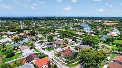 13970 Oaklawn Place Davie FL 33325