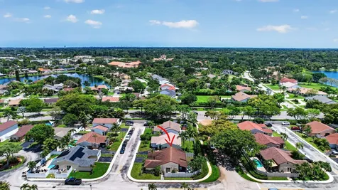 13970 Oaklawn Place Davie FL 33325