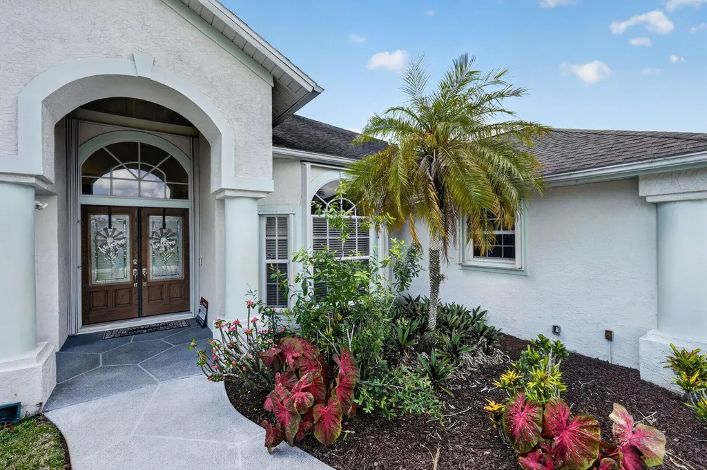 214 SW Holden Terrace Port St Lucie FL 34984