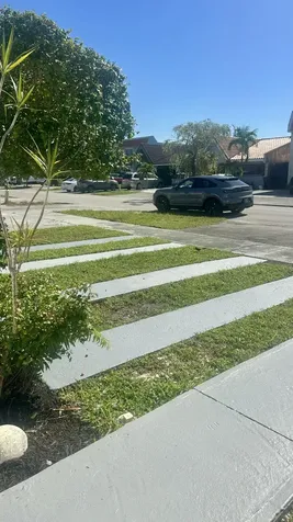 4300 W 10th Court Hialeah FL 33012
