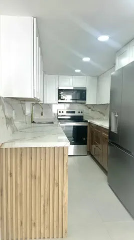 4300 W 10th Court Hialeah FL 33012