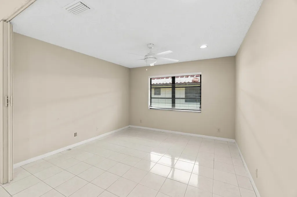 6099 Kings Gate Circle Delray Beach FL 33484