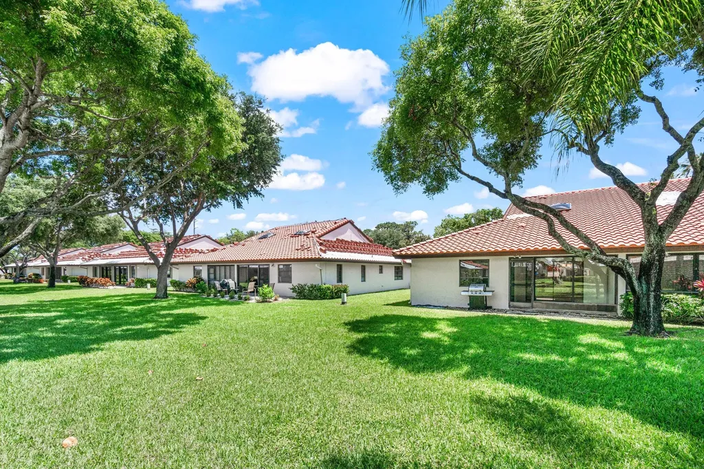 6099 Kings Gate Circle Delray Beach FL 33484
