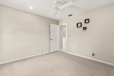 6099 Kings Gate Circle Delray Beach FL 33484