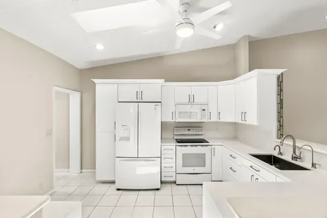 6099 Kings Gate Circle Delray Beach FL 33484