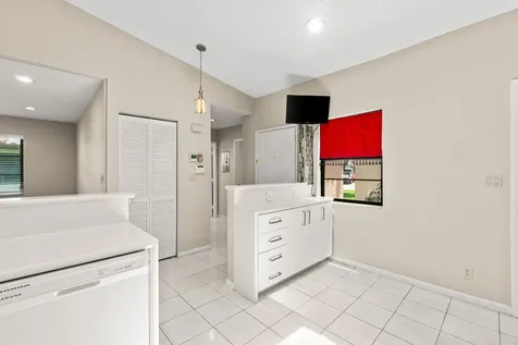 6099 Kings Gate Circle Delray Beach FL 33484
