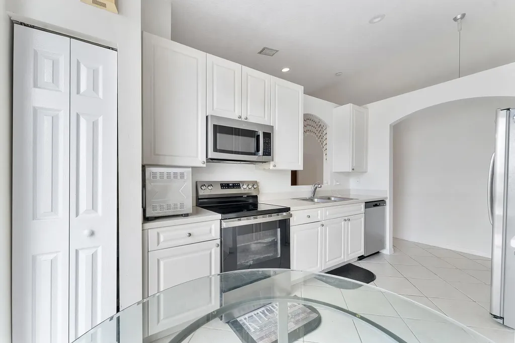 8541 Water Cay West Palm Beach FL 33411