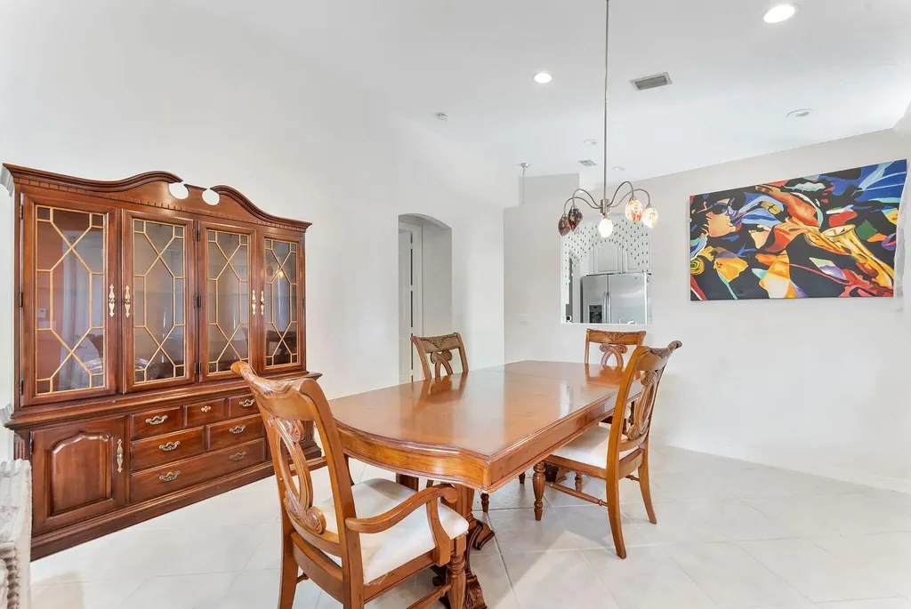 8541 Water Cay West Palm Beach FL 33411